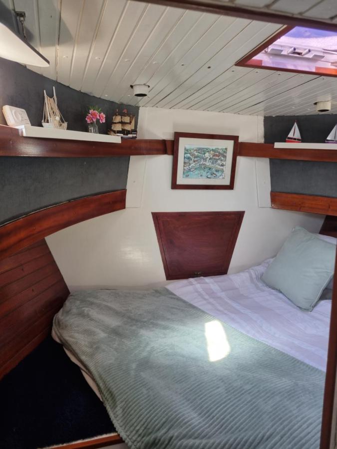 Traditional Boat Hotel Thorpe  Luaran gambar